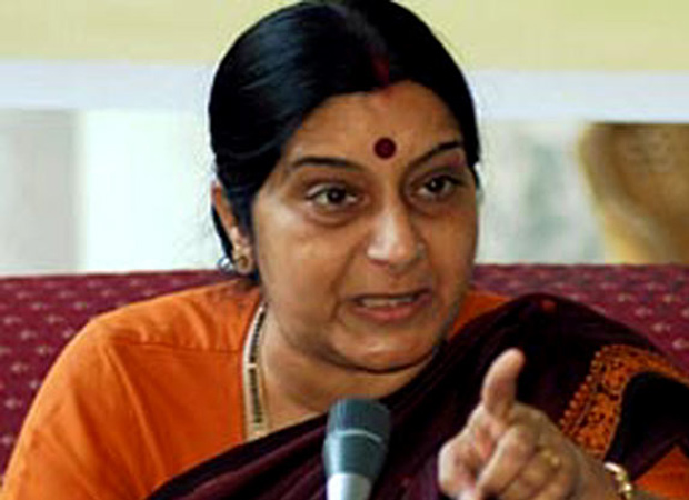 Sushma urges UP CM to help Russian bahu sitting on dharna