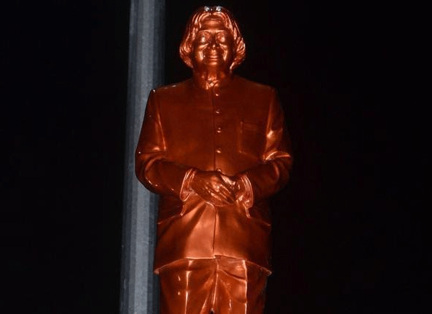 Life size bronze statue of Dr.APJ Abdul Kalam unveiled...!!!