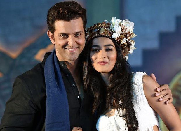 OMG! Look what Pooja did to Hrithik ?!