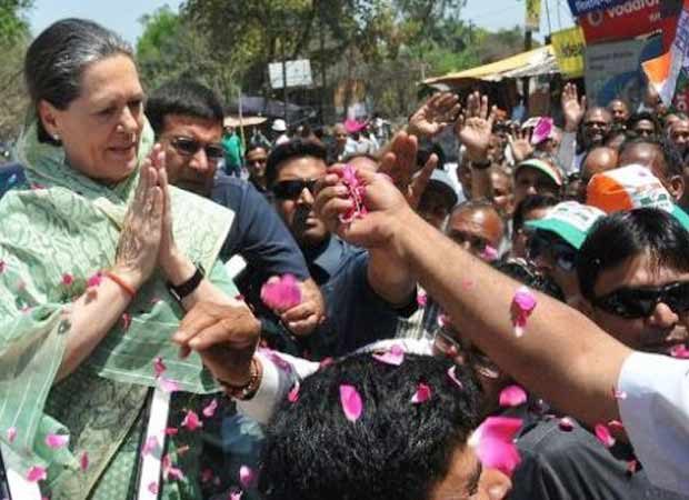 Sonia to highlight Modi failures during Varanasi roadshow