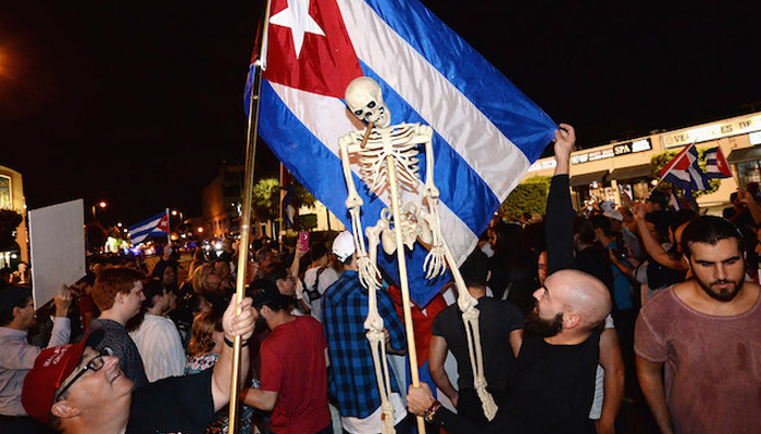 Cuban-Americans celebrate Fidel Castros death in Miami