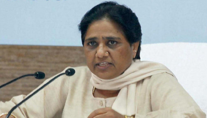 SP misleading people by inaugurating unfinished projects: Mayawati