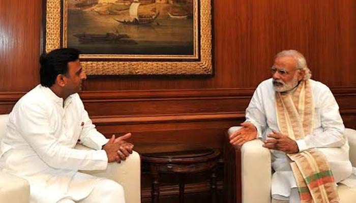 Akhilesh Yadav supports Modi, says PM concerned for common man