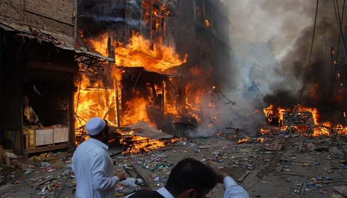 30 killed, more than 100 injured in Pakistan’s shrine blast