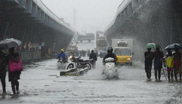 Cyclone Vardah: Around 10 cm rainfall leaves 7 dead in Chennai