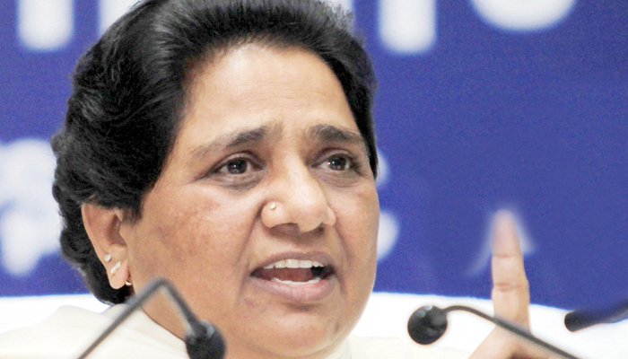 Mayawati attacks Akhilesh Yadav govt over poor law and order
