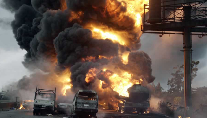 Nigeria: Petrol tanker explosion kills 14; destroys 8 houses