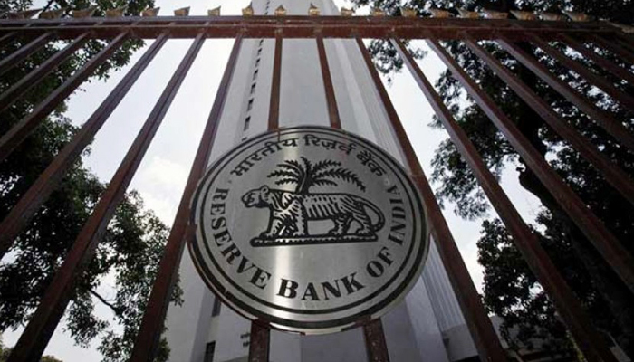 Demonetisation: Rs 2lkh crore of NRIs still not deposited in banks