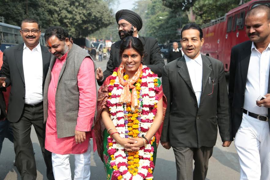UP Polls: Dayashankars wife Swati Singh files nomination for Sarojini Nagar