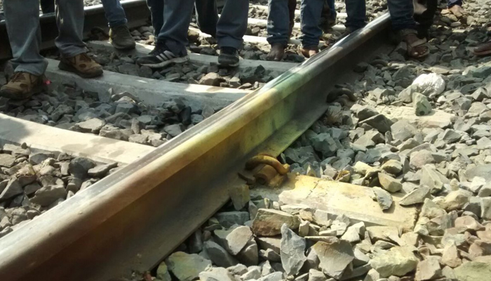 Bihar: Bomb blast reported on railway track near Buxar station