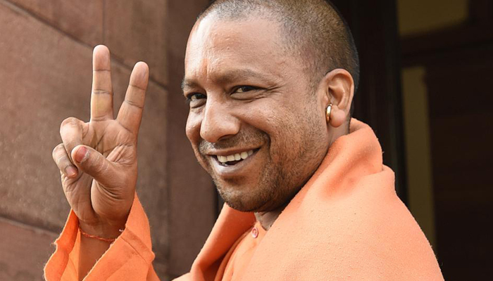 CM Adityanath orders to install biometric machines in govt offices