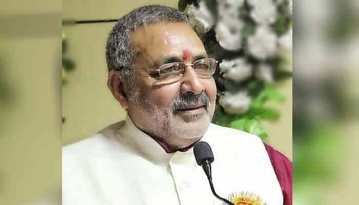 Giriraj Singh stirs another controversy with remarks against Muslim population