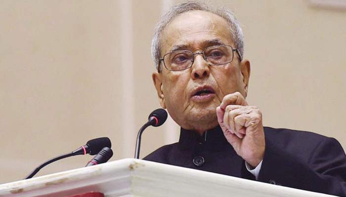 Pranab Mukherjee accepts recommendation for speeches in Hindi