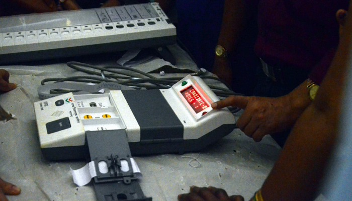 EC to hold EVM demo today, announce dates for hacking challenge
