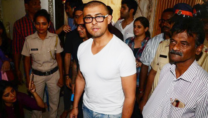 Sonu Nigam urges govt to take action against those who issue fatwa