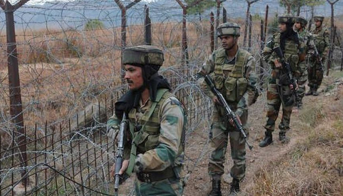 Indian, Pakistani troops trade fire on LoC