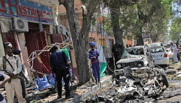 At least 5 killed in bomb blast in Somalia