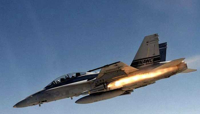 Iraqi jets pound Islamic State targets, kill 100 terrorists
