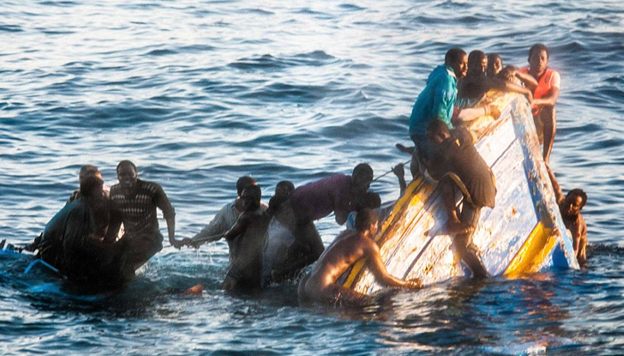 31 migrants die in Mediterranean Sea boat capsize