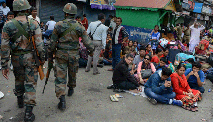Fresh unrest breaks in Darjeeling | GJM supporters clash with police