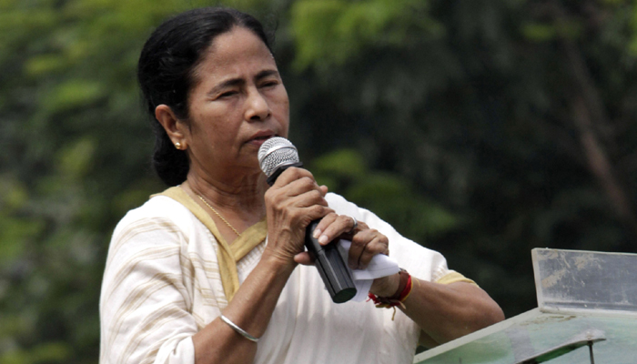 There is an atmosphere of intolerance in India, says Mamata Banerjee