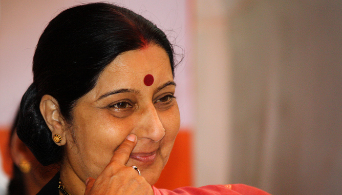 Indian passports will be in Hindi and English both: Sushma Swaraj