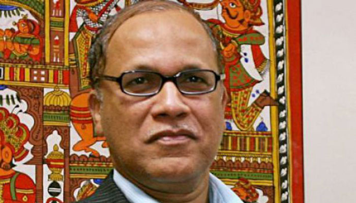 Non-bailable warrant issued against Goa ex-CM Digambar Kamat 