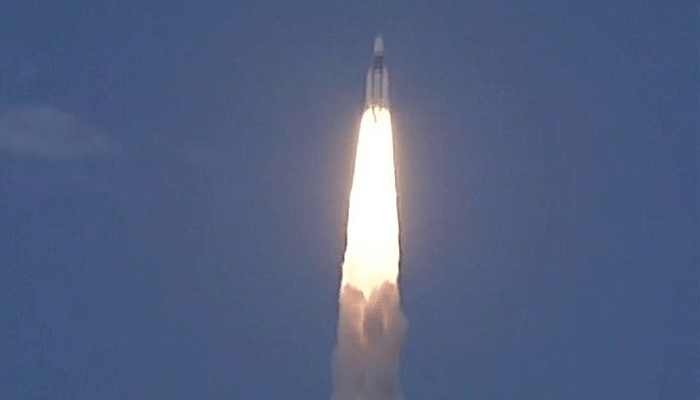 Indias most powerful rocket lifts off with GSAT-19