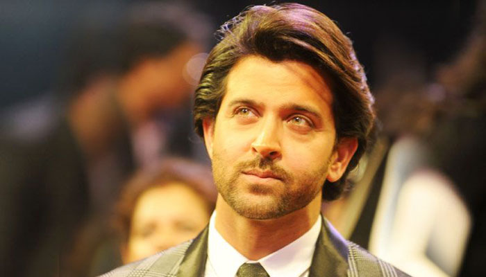 Now a film on Super 30 | Hrithik Roshan to play founder Anand Kumar