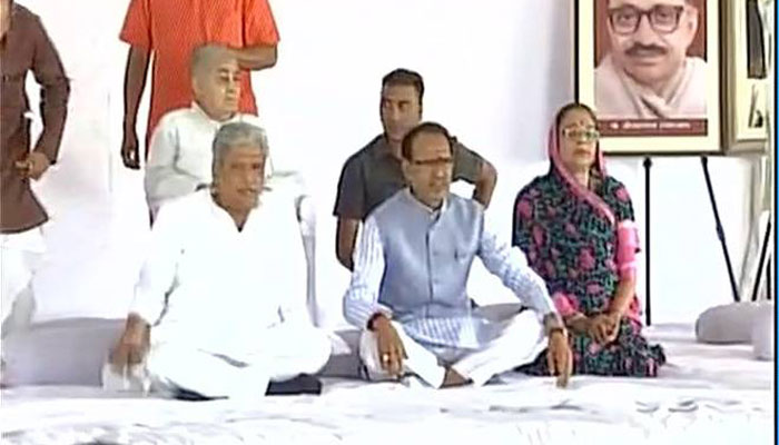 Madhya Pradesh CM Shivraj Singh Chouhan begins peace fast