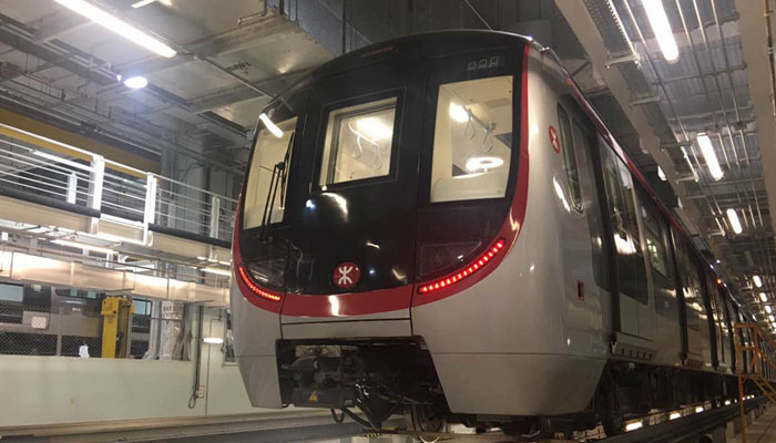 Beijings first driverless subway line starts test-run