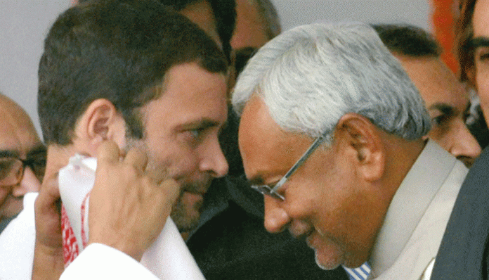 Bihar Political Crisis: Rahul Gandhi talks to CM Nitish Kumar