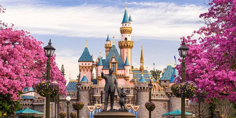 Disneyland raises ticket price by 18 percent