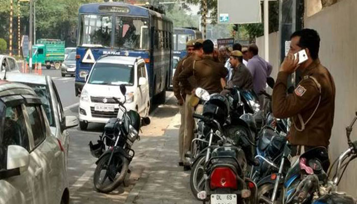 Delhi CM residence raid: Seven CCTV cameras found not working