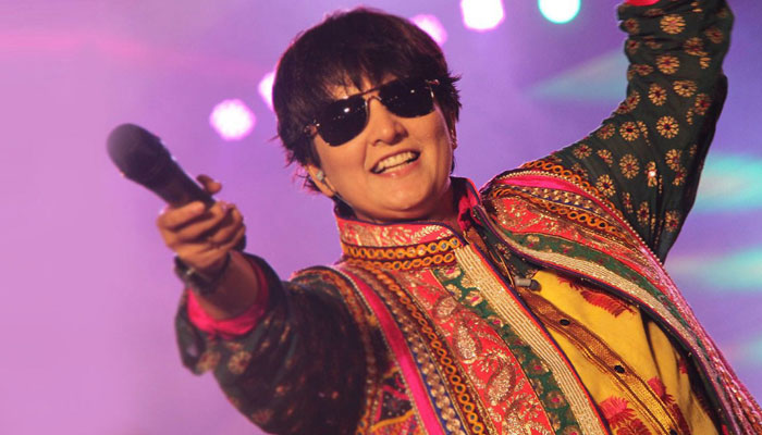 HBD Falguni Pathak | Check out top numbers of Garba Queen