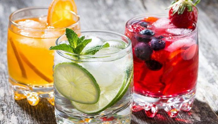 Here are the must have home-made drinks for Summers!