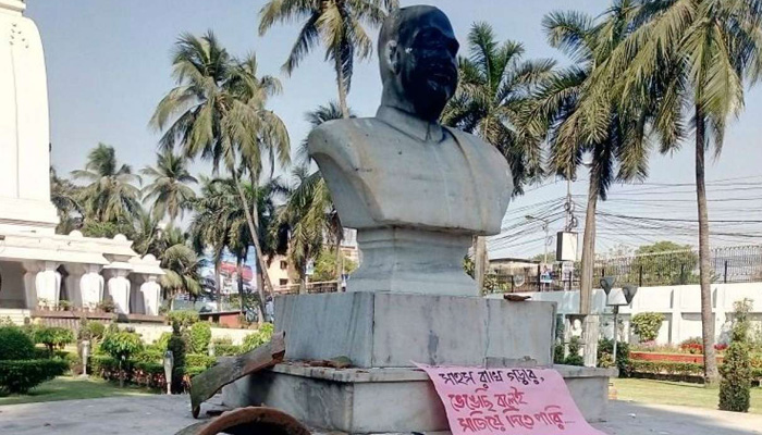 BJP-Trinamool clash over Syama Prasads statue in Kolkata