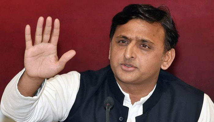 Jungle-raj prevailing in UP, wake up state govt: Akhilesh to Governor
