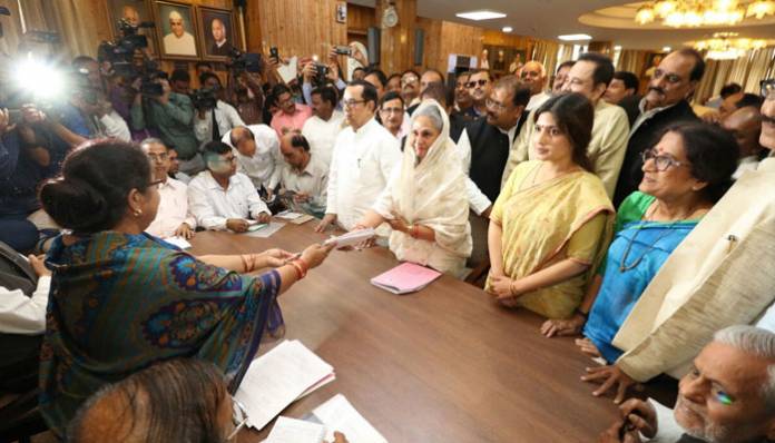Jaya Bachchan files nomination for RS, Subroto Roy makes presence