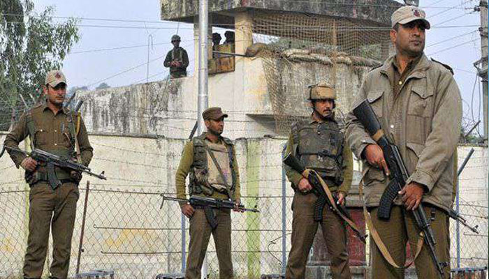 Man trying to sneak into UP CRPF camp, nabbed