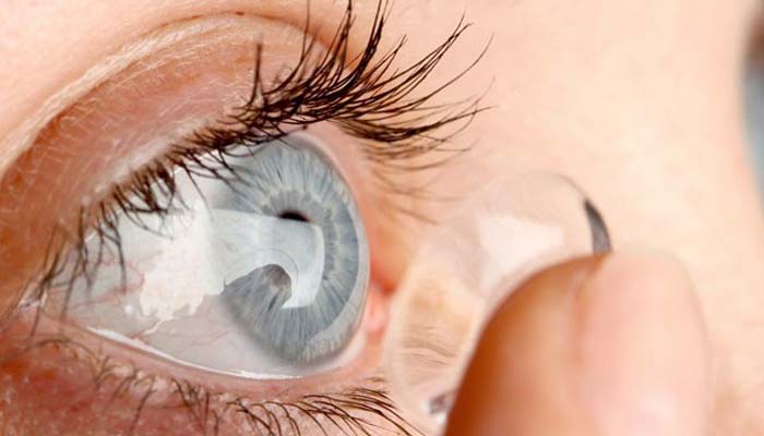 Sleeping in contact lenses can cause serious harm to eyes | Read