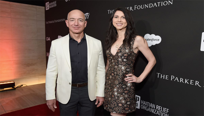 Amazon CEO Jeff Bezos, the worlds richest man, set to divorce his wife after 25 years