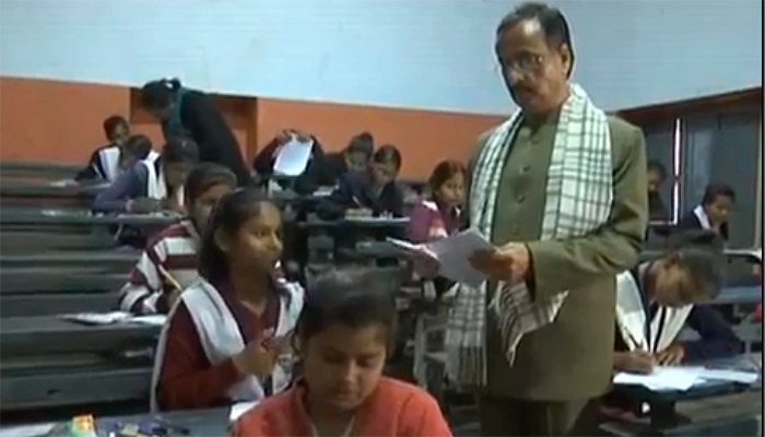 Uttar Pradesh Deputy Chief Minister Dinesh Sharma conducted surprise inspection in a school in Uttar Pradesh’s capital city Lucknow