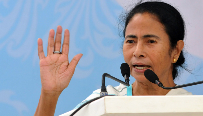 Mamata warns her party against infighting, asks them to reach out to masses