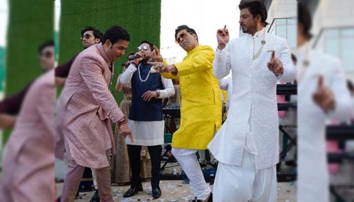 KJo, Hardik Pandyas show off their moves at Akash Ambanis wedding