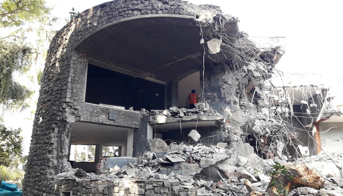 Mumbai: Nirav Modis 100 crore bungalow demolished using Dynamite sticks