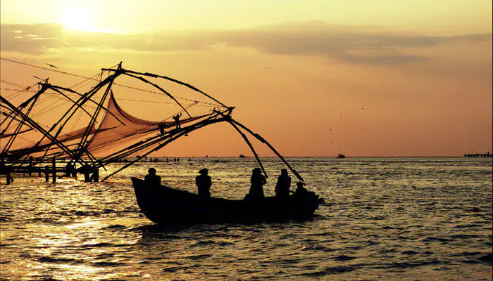 Tamil Nadu: Eleven fishermen arrested by Sri Lankan Navy