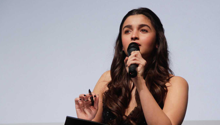 I will be quiet, thats my stand: Alia on attacks by Kanganas sister