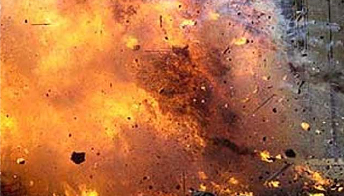 Naxals trigger IED blast near polling booth in Maharashtra