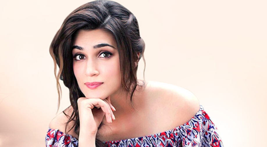 Actress Kriti Sanon to appear in a film based on surrogacy?